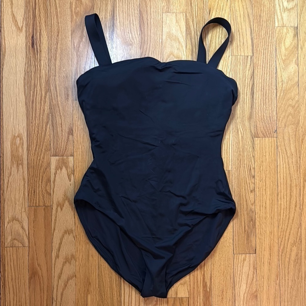 Andie Swim sz XL Elegant Black Women's Swimsuit with pads new without tags